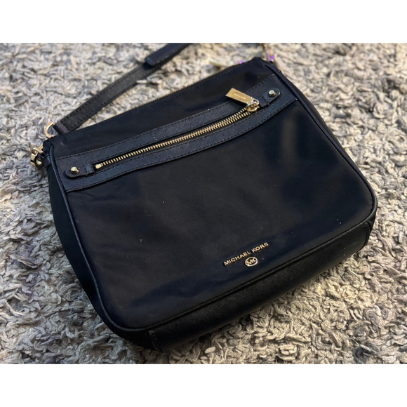 Michael Kors Crossbody bag - Picture 2 of 7